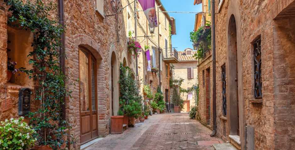 Pienza & Volterra