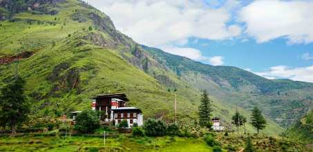 Morning Hike to Cheri and Tango Goempa