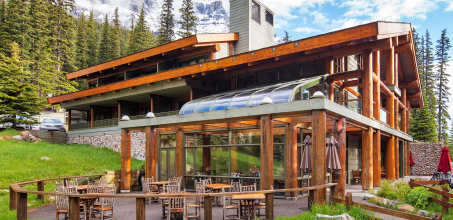Moraine Lake Lodge