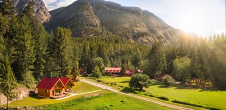 Tweedsmuir Park Lodge