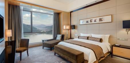 Crowne Plaza Yichang