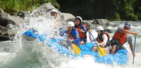Rafting the Pacuare River
