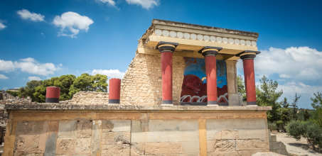Visit Knossos and Heraklion
