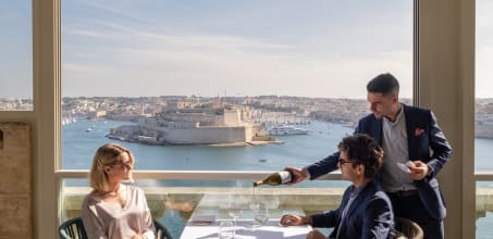 Iniala Harbour House Hotel