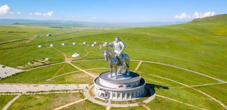 Chinggis Khaan Statue Complex