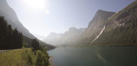 Private fjord cruise to Hotel Union Øye