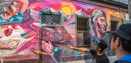 Monumental Callao with Graffiti Lesson