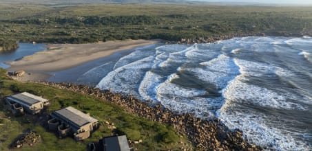 GweGwe Beach Lodge