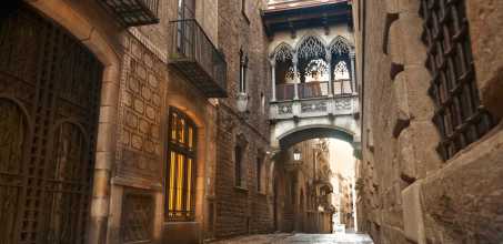 Walking tour of Barcelona's Old Town