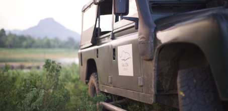 Gal Oya Lodge - Jeep Safari and Walk through Nilgala