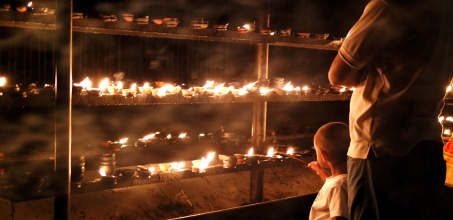 Guided Tour of Kandy: Gods, Kings & Men