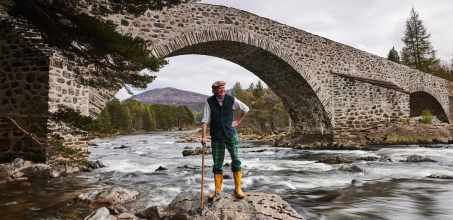 A Day in Royal Deeside with a Local Raconteur