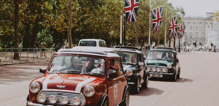 Private Tour of London by Classic Mini Cooper