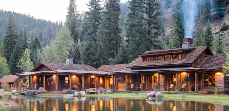 Eleven Taylor River Lodge