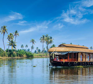 Discover Southern India - Houseboat