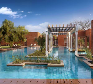 The Royal Spa Pool - ITC Mughal Agra