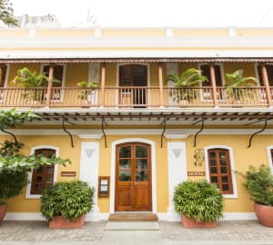 Exterior - Palais de Mahe 