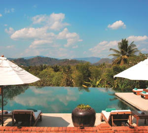 Infinity Pool - Belmond La Residence Phou Vao