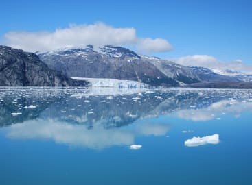 Discovering the Northwest Passage