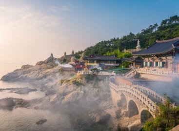 From the Rockies to Seoul: Why Canadians Should Visit South Korea - Introduction
