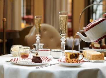 London & The Cotswolds: Two Icons One Epic Journey