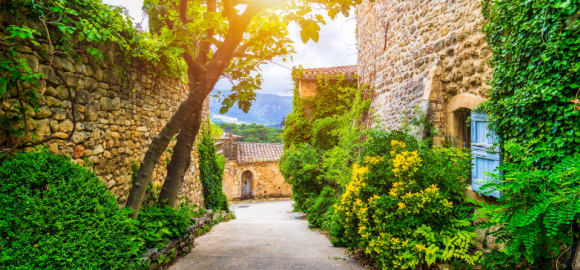 Hilltop Villages of Southern France