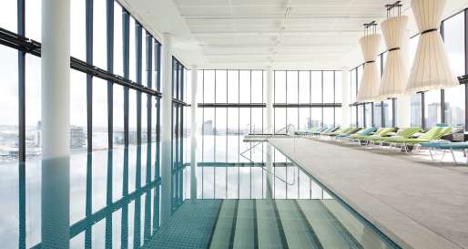 Pool - Crown Metropol  