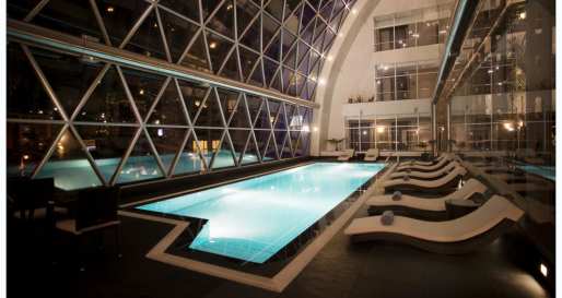 Indoor swimming pool Casa Grande Hotel 