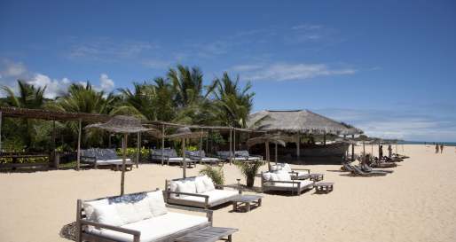 Beach and loungers  - Uxua Casa Hotel