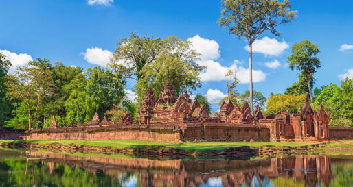Banteay Srei and Beng Mealea 