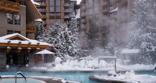 Pool Winter 