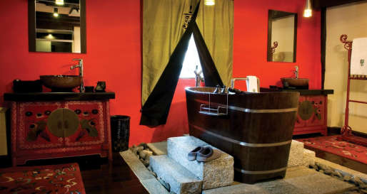 Bathroom in Tibetan Suite - Banyan Tree Ringha