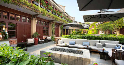 Capella Shanghai, Jian Ye Li