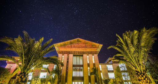 Hotel Exterior - LUX Bemzilan