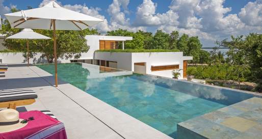 Poolside - Casa Letty