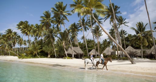 COMO Horseback Riding 