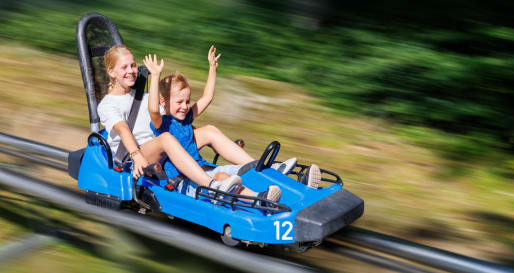 Tobogganing 