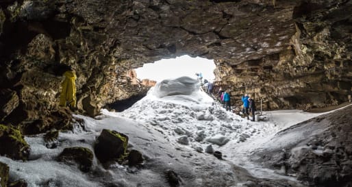  Lofthellir Ice Cave 