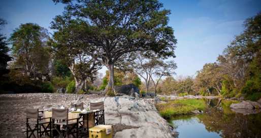 Outdoor Dining Experience - Banjaar Tola