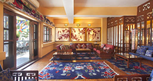 Living Area - Chonor House