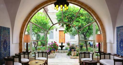Entrance  Patio 