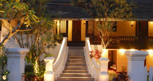 Hotel by night - 3 Nagas by Alila