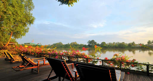 Sun Deck  - Abai Jungle Lodge