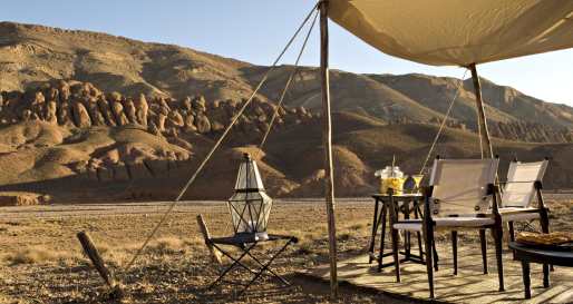 Private Terrace - Dar Ahlam Nomad Camp