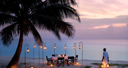 beach dinner  