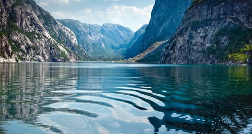Fjord - Private boat and hike at Geirangerfjord