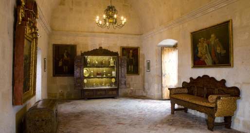 Salon Museo - Casa Andina Private Collection Arequipa