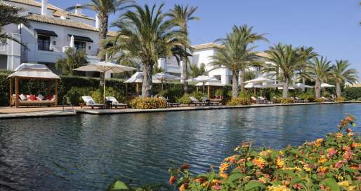 Pool and gardens - Finca Cortesin