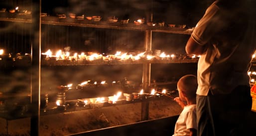 Temple of the Tooth - Guided Tour of Kandy: Gods, Kings & Men