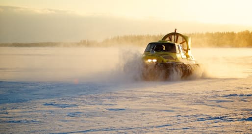 Hovercraft - Hovercraft adventure in Swedish Lapland